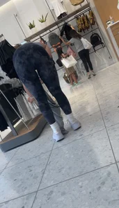 ridiculously fit blonde pawg w glasses in lulus