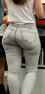 Samsung girl with great hips and ass in tight grey jeans