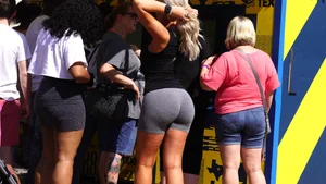 Big booty blonde babe in tight grey spandex shorts with vtl