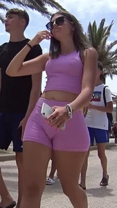 Not OC- huge ass brunette at the beach