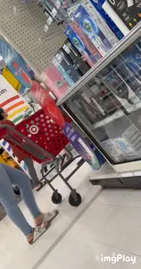 Target booty in tight jeans
