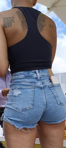 Q pero q putita