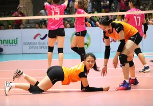 Thai candid volleyball girls