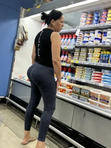 MILF perky ass