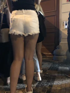 Girl in White Mini-Shorts with Hot Legs Street Closeup Candid
