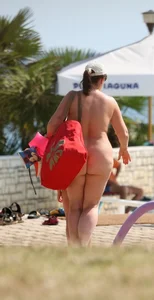 Nude beach pool milfs and mature ladies