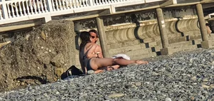 Hot Candid Girl in a Swimsuit Chilling on a Beach With Her Boyfriend Creepshots Series