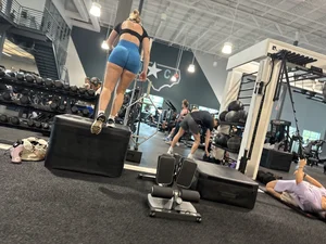 Gym baddie