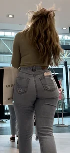 Hot Blonde Pawg In Jeans Shopping