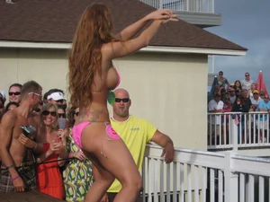 IOP Bikini Contest Drivin N' Cryin Show May 2009