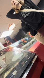 Fat Booty Cameltoe Duck-Lips Blonde PAWG  (OC)