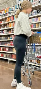black leggings nugget