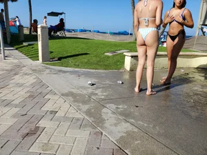 Hot Florida girls