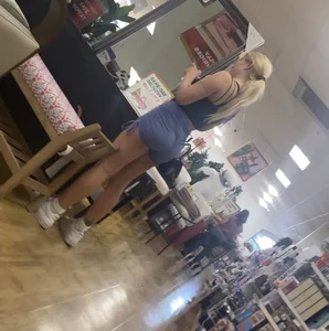 (OC) Tight blonde showing cleavage and bubble in homegoods