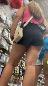 THICK Yummy Thighs Nice Ass on Pretty College Babe