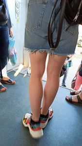 Perfectly Hot Thin Legs Closeup Public Transport Creepshots