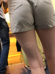 Cute Teen in Shorts, a Top and Sneakers Subway Huge Creepshots Collection