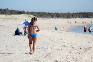 Bunch of sexy lifeguard tournament girls from 2013