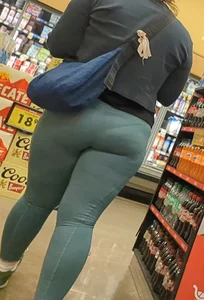 SuperMarket MILFS in Leggings (OC)