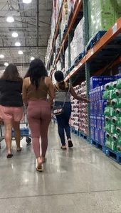 Petite baddie&2 Tatted Latina Milfs