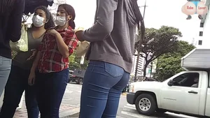 Girl w Tight Booty in Jeans with her Friends