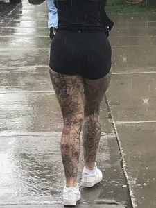 Juicy ass in tight booty shorts