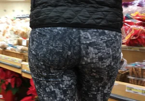 Skinny blonde milf grocery shopping in leggings