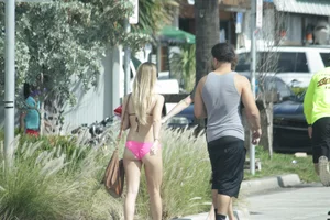 A bunch of hot bikini babes at Ft Lauderdale Florida