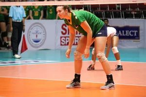 Thai candid volleyball girls