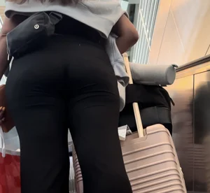 Thick Latina with jiggly phat ass ( OC , Upshots ) Airport series