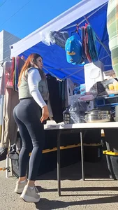 Fit tight latina in leggings [oc]
