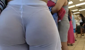 Latina cheeks in see through flares VTL / (Not OC)
