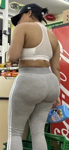 Hood rat carrying a behemoth‼️