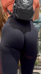 Milf with a great ass at Whole Foods