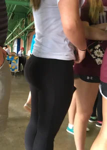 Big booty babe at a baseball game in tight leggings