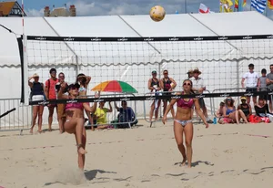 Weymouth beach volleyball girls  2019