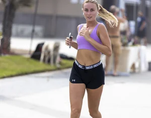 Amazingly hot candid sweaty girls jogging creepshots
