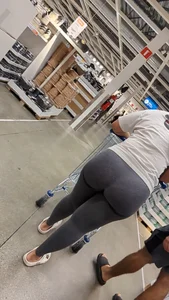 Nice PAWG MILF walking around showing her culo (OC)