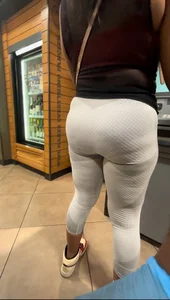 Thick Ebony MILF Ass Sitting Nice In White Tights (upshots, closeups)