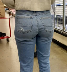 Tight Latina OC Light Blue Jeans