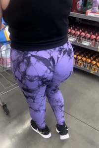 Mature chunky ass Latina in purple galaxy leggings