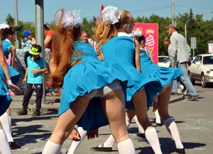 Sexy Candid - Group of Girls in Short Dress Dancing on City Street