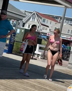 Big Butt Day on the Boardwalk