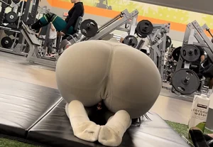 One of my best Latina gym caps of all time. Grey leggings bendover doggy position
