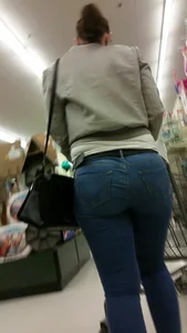 Tight Jeans Supermarket Candid Gallery