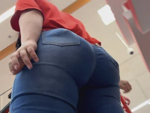 Target worker in stretch jeans and juicy ass