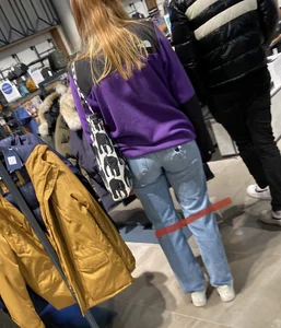 Milf in Loose Blue Jeans Store Creepshot