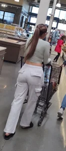 Baggy Sweats but still hot
