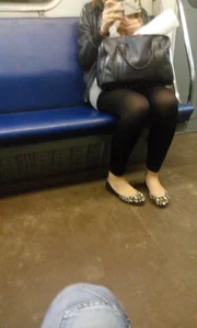 Milf in Tights And Flats Subway Train Creepshot