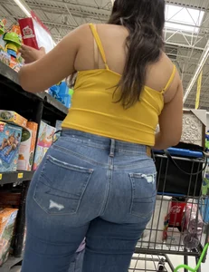 Big booty Latina